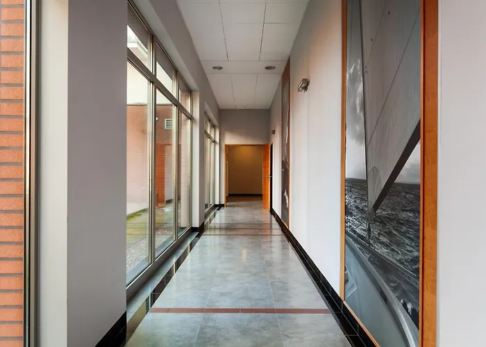 Waterlane By Happystay